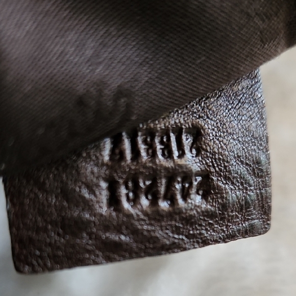 Gucci Brown Monogram Shoulder Bag - Picture 12 of 15